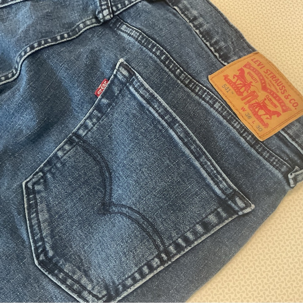 Levis 541 Jeans Mens 36x30 Blue Whiskered Athletic Fit Tapered Denim Mid Rise